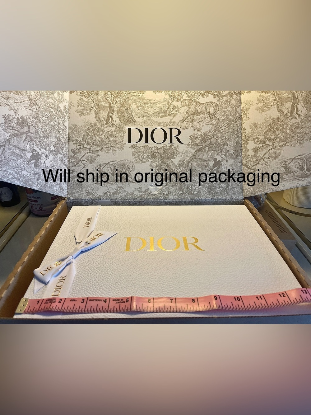 2Pc Dior NIB Glass Lipstick Rose Charms & Cosmetic Bag +sample scent & LgGiftBox - Picture 16 of 16